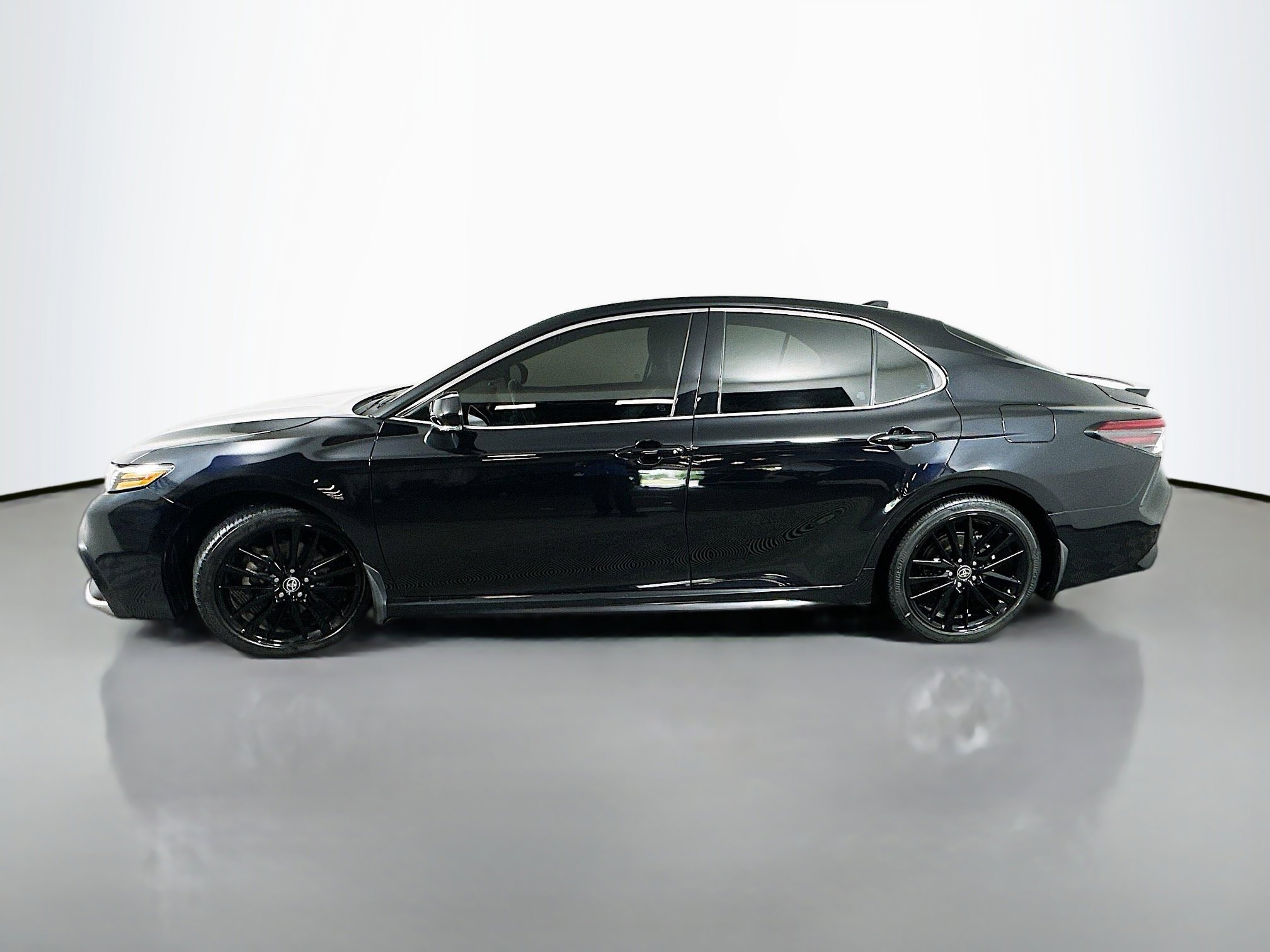 2023 Toyota Camry XSE photo 4