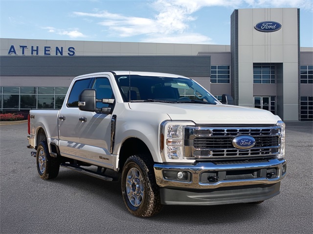 2025 Ford F-250 Super Duty XLT's photo