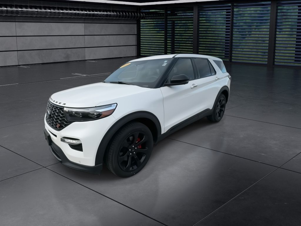 2022 Ford Explorer ST photo 4