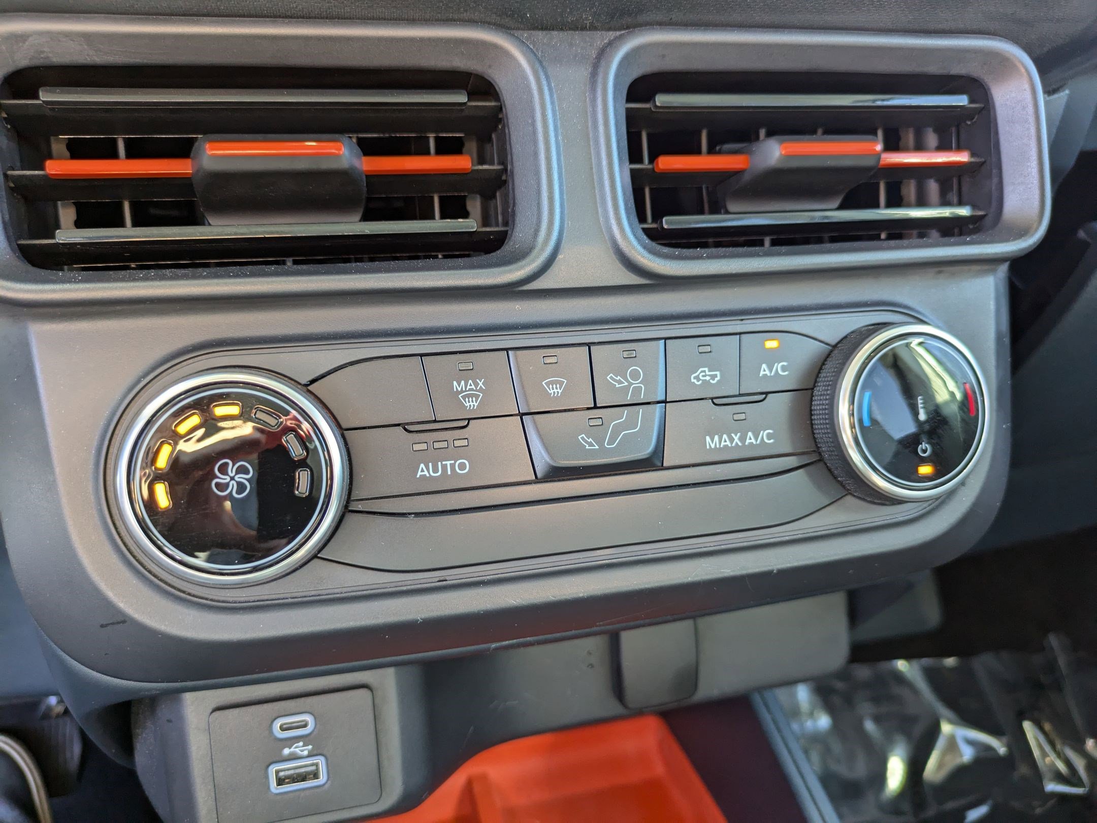 2022 Ford Maverick XLT photo 21