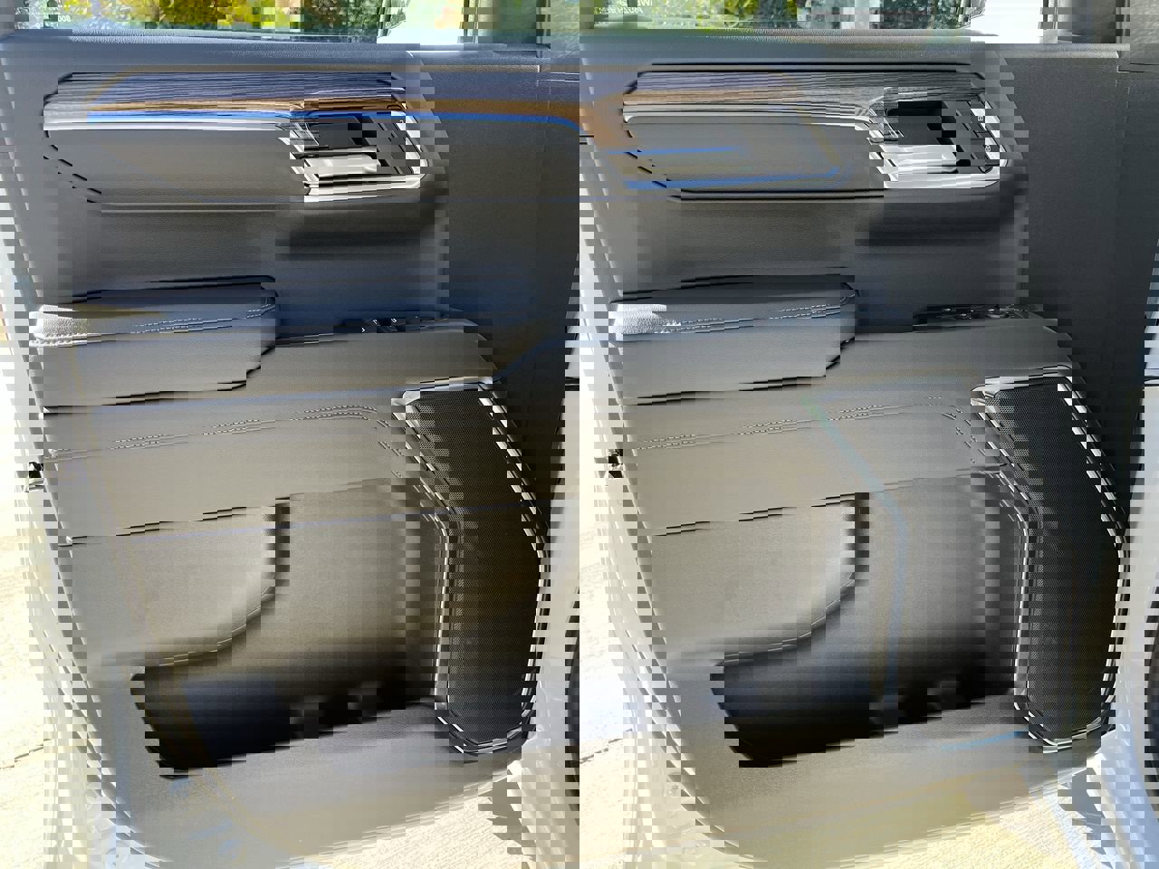 2022 Chevrolet Silverado 1500 RST photo 22