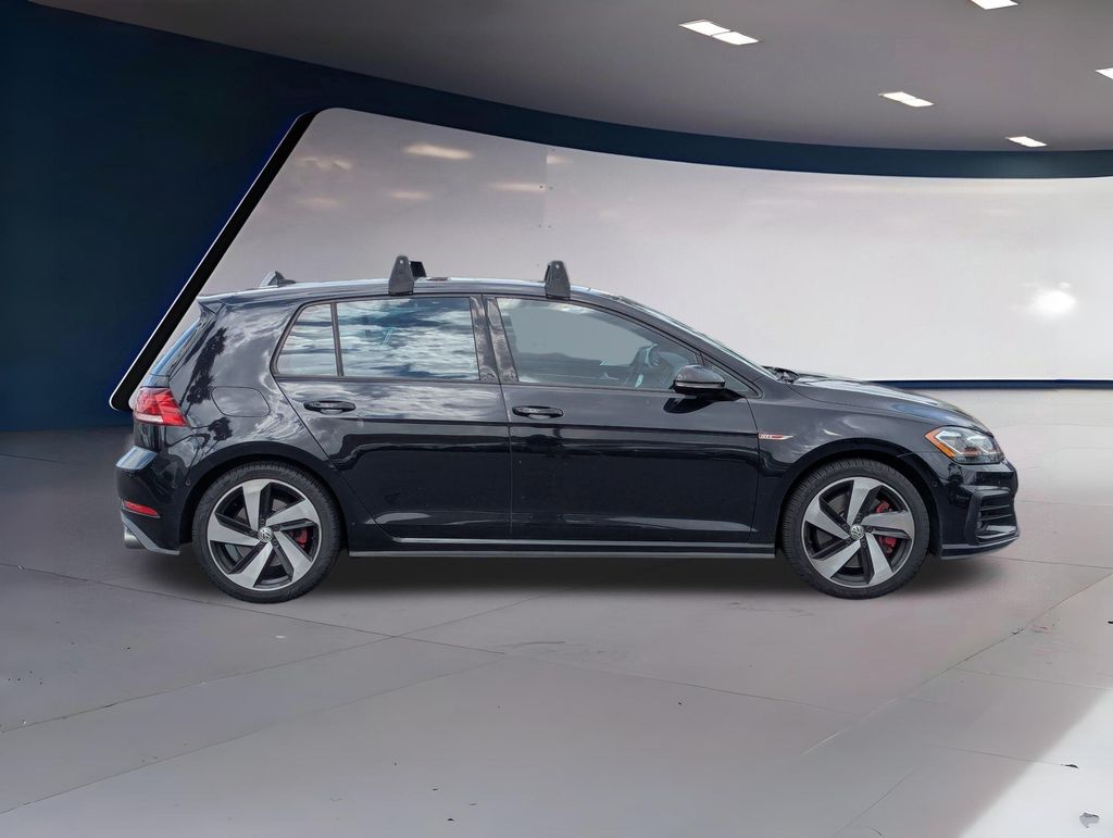 2019 Volkswagen Golf GTI Autobahn photo 2