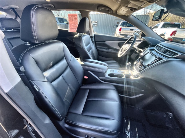 2023 Nissan Murano SV photo 23