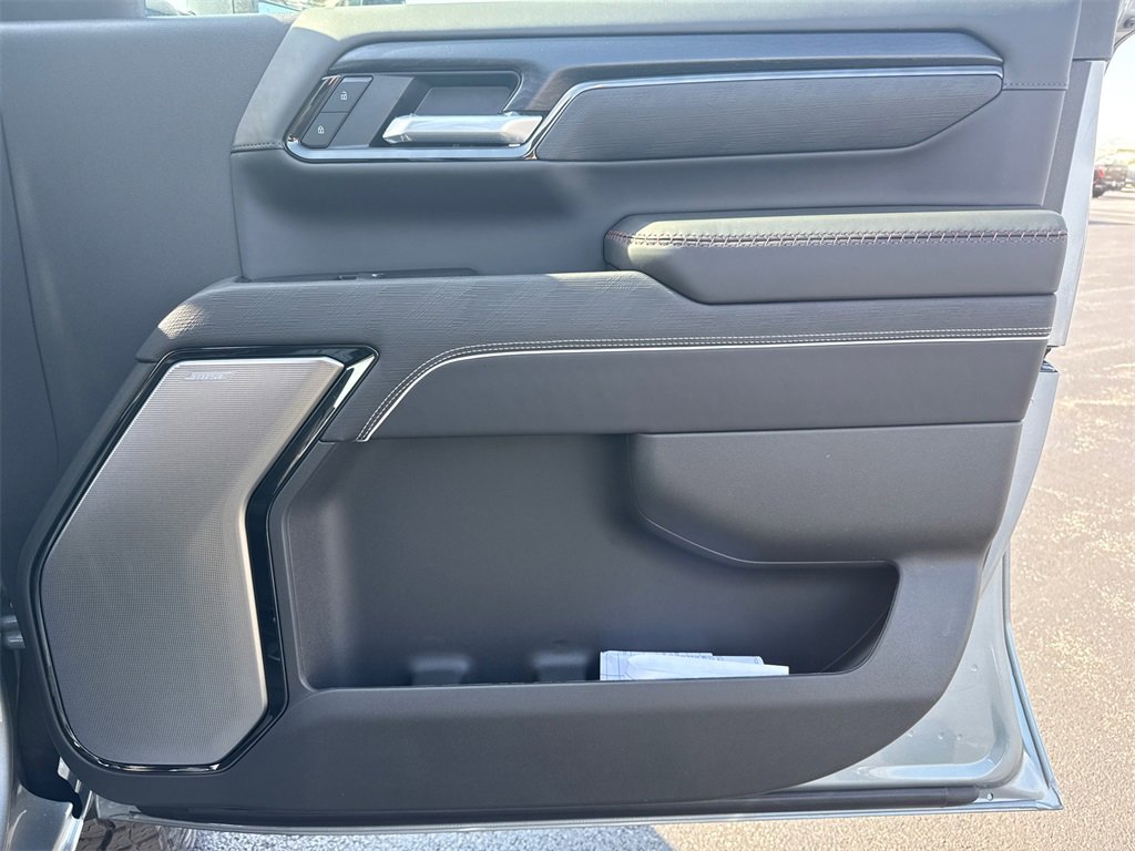 2026 Gmc Sierra 2500 HD AT4X photo 37