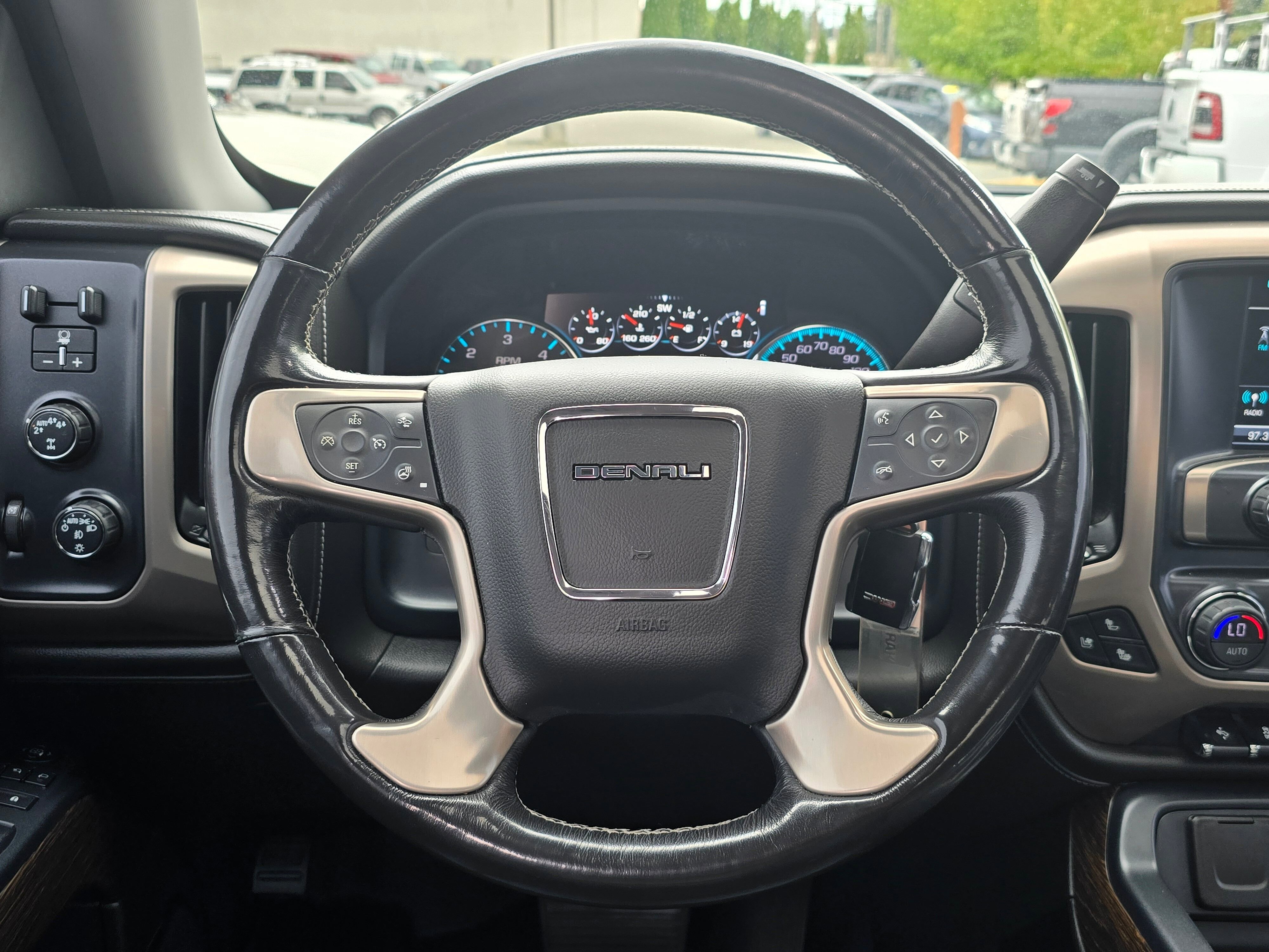 2018 Gmc Sierra 1500 Denali photo 2