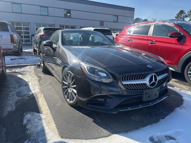 2019 Mercedes-Benz SLC Roadster SLC300