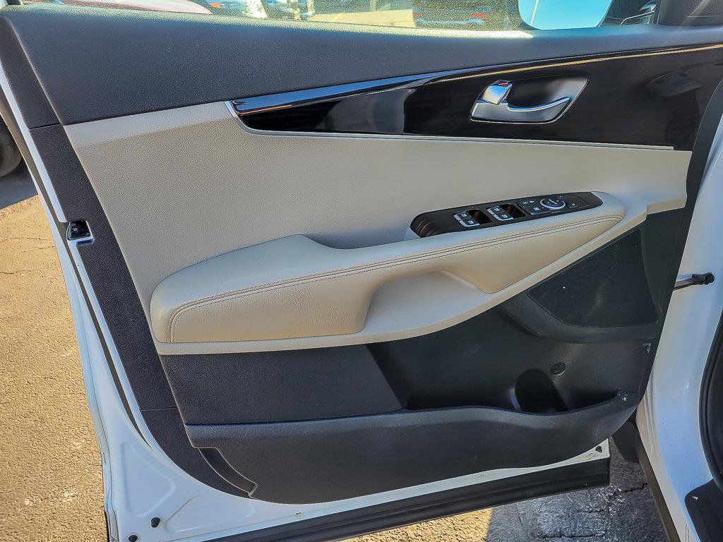 2020 KIA SORENTO - Image 22