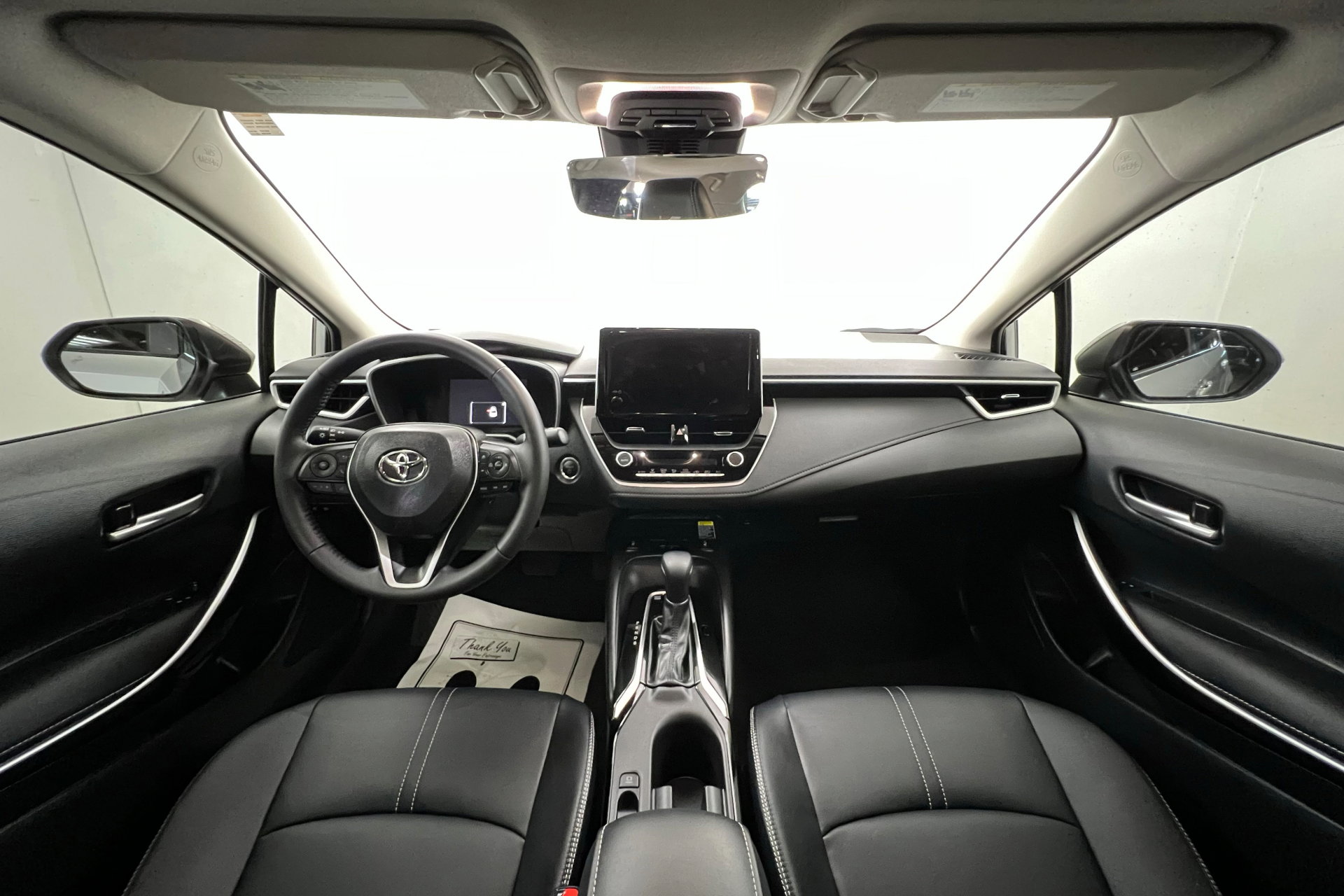 2024 Toyota Corolla Hybrid LE photo 9