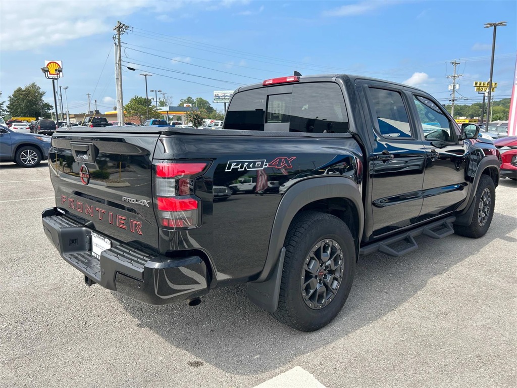 2023 Nissan Frontier PRO-4X photo 4