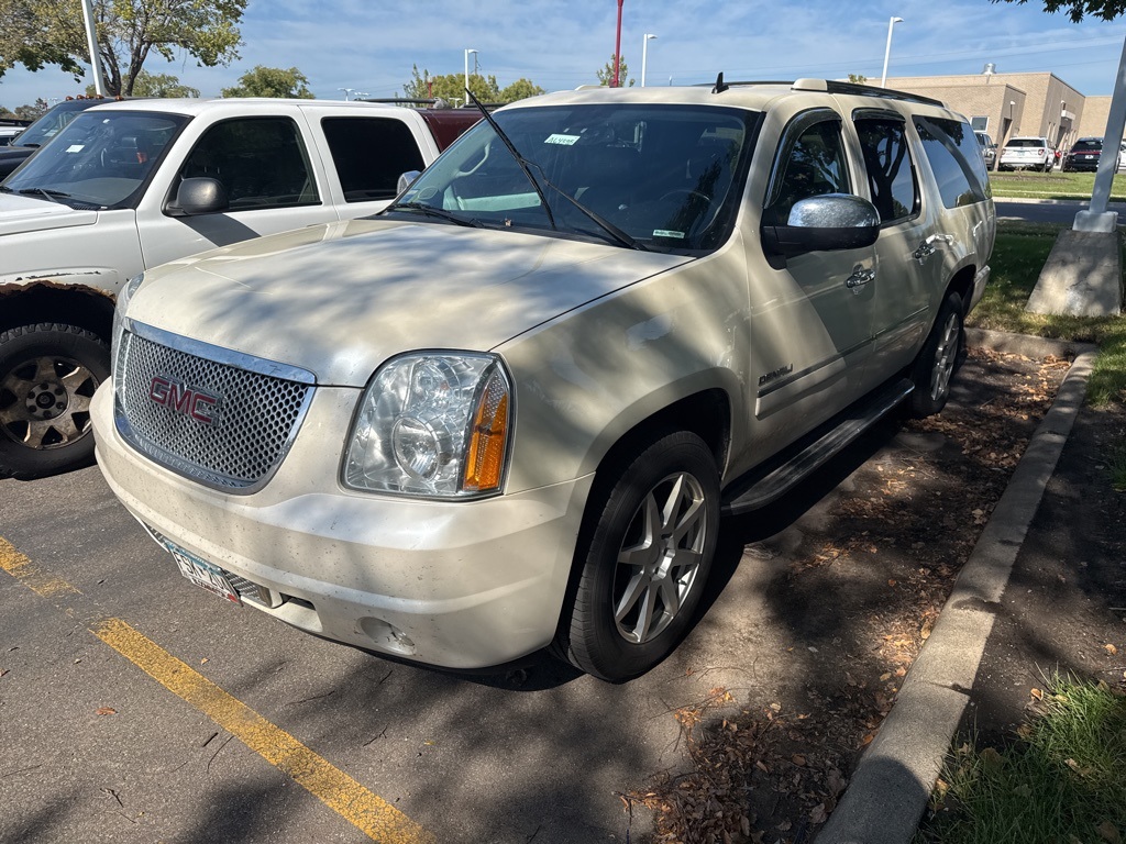 2014 Gmc Yukon XL Denali photo 3