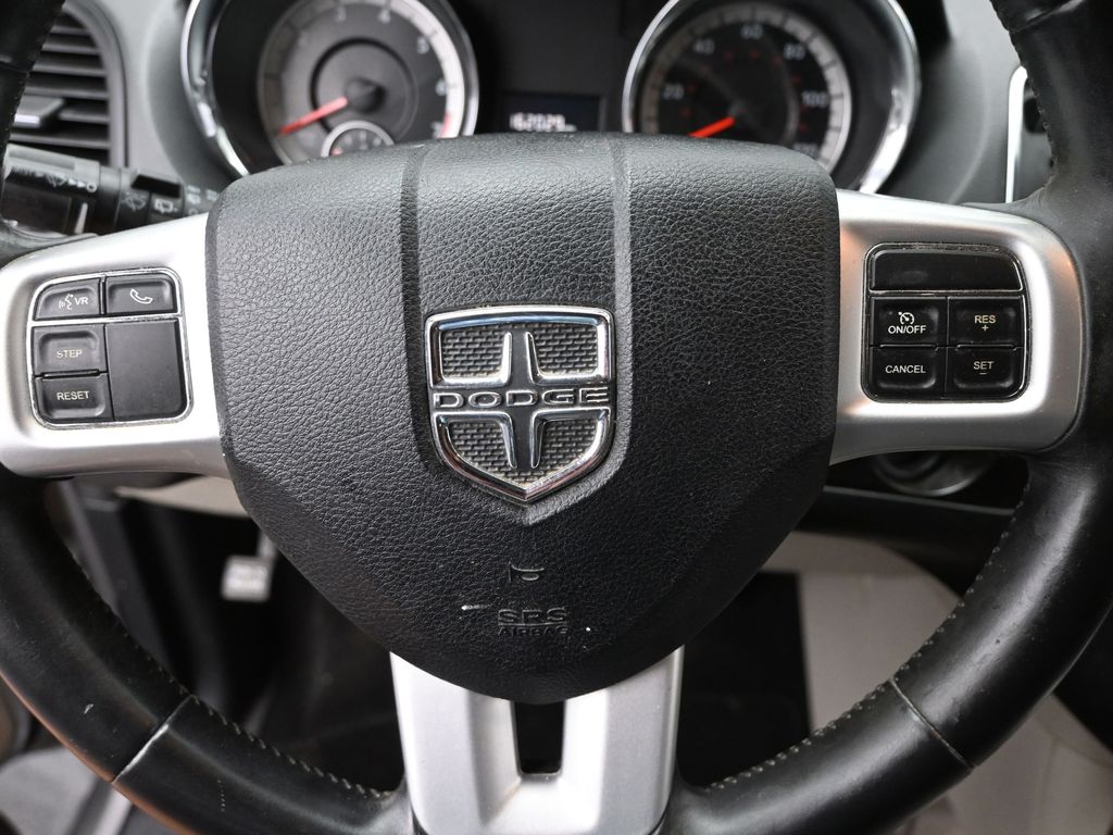 2016 Dodge Grand Caravan SXT photo 12