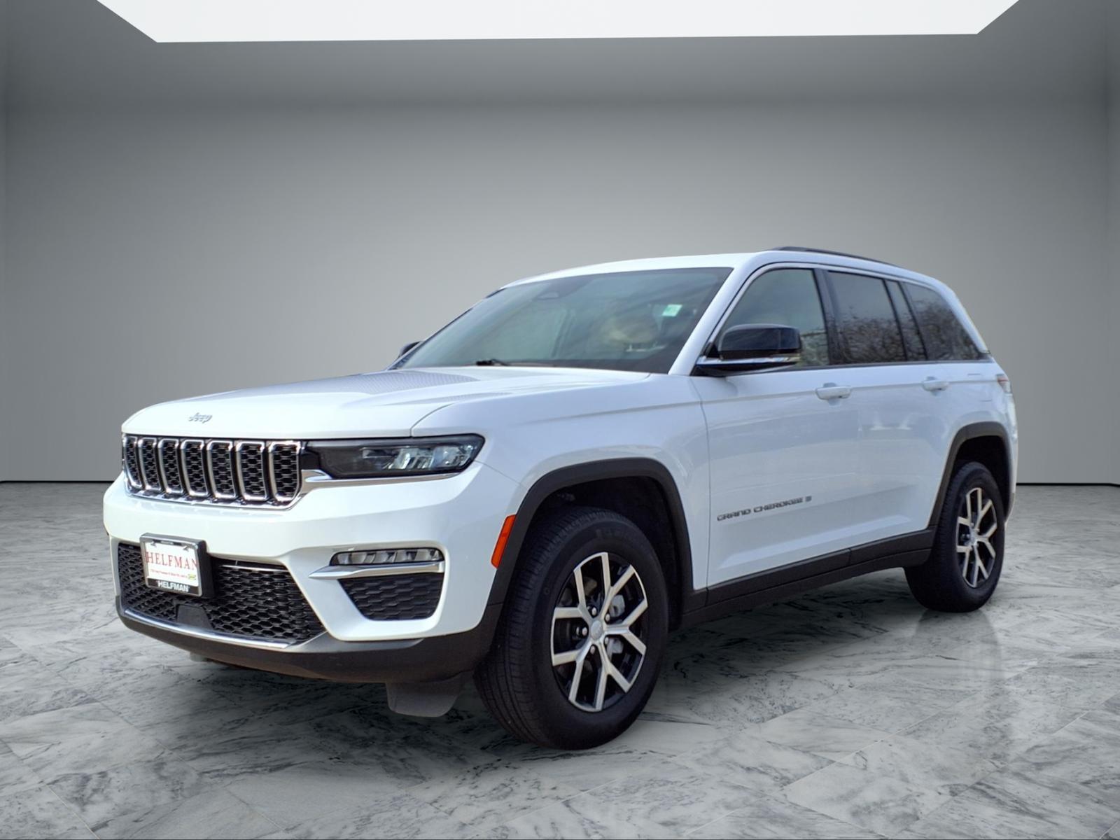 2025 Jeep Grand Cherokee - Image 3