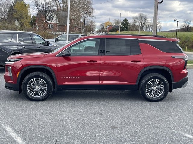 2026 Chevrolet Traverse photo 3