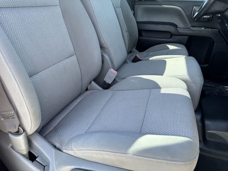 2017 Gmc Sierra Base photo 14