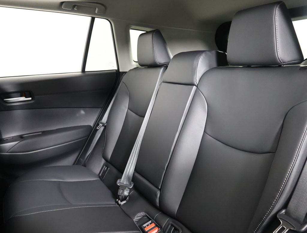 2026 Toyota Corolla Cross XLE photo 14