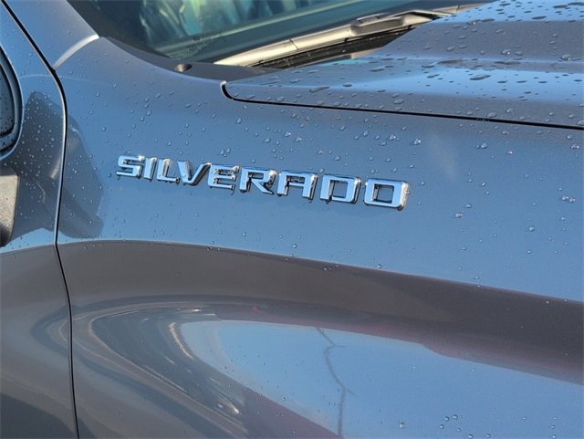 2026 Chevrolet Silverado 1500 LT photo 4