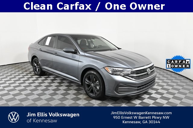 2023 Volkswagen Jetta SE's photo