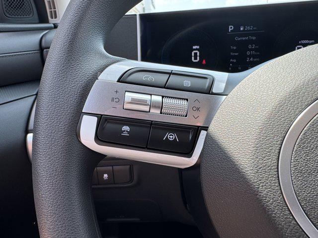 2025 Hyundai Tucson SE photo 35