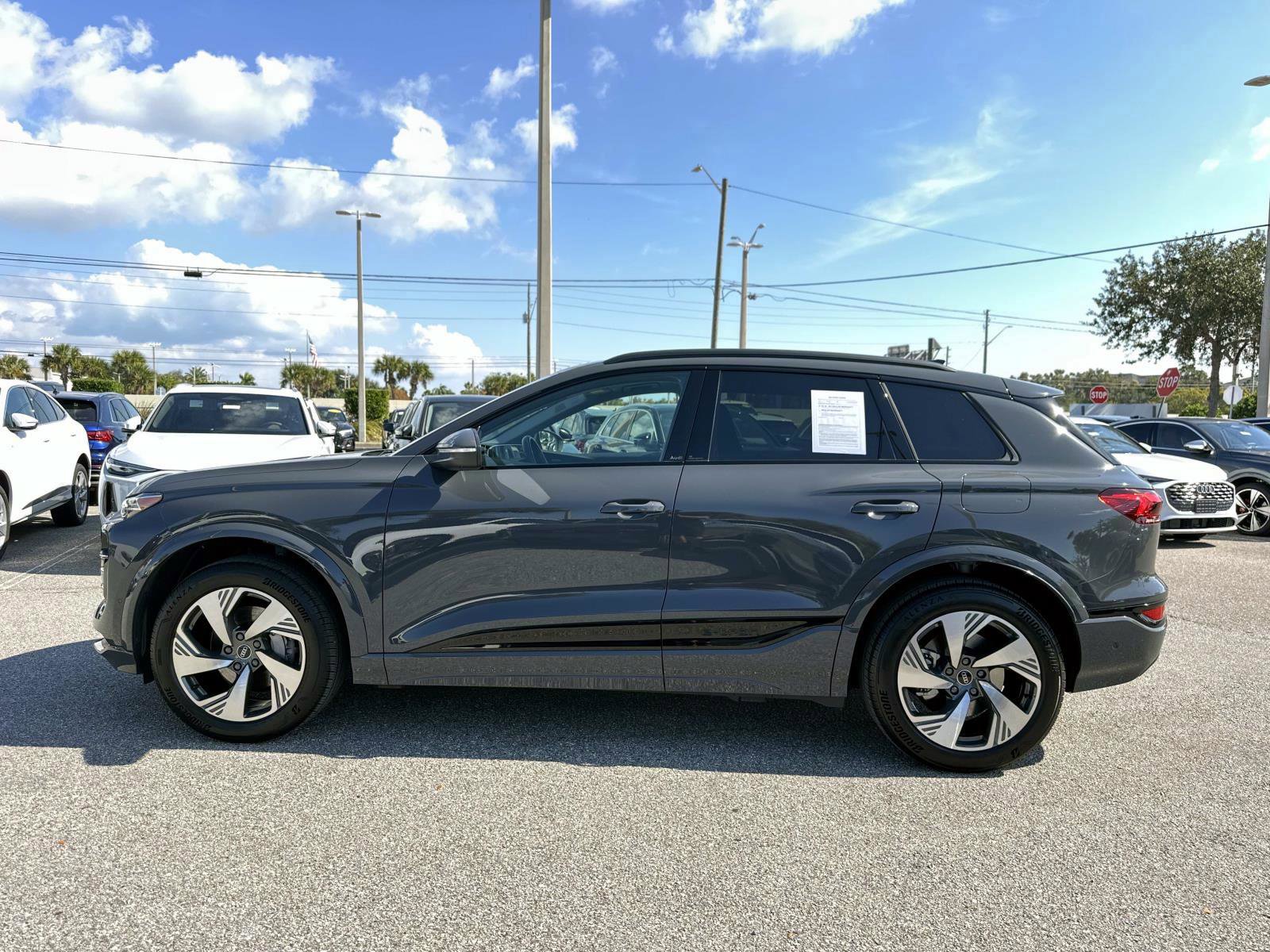 2025 Audi Q6 E-tron Premium Plus photo 2