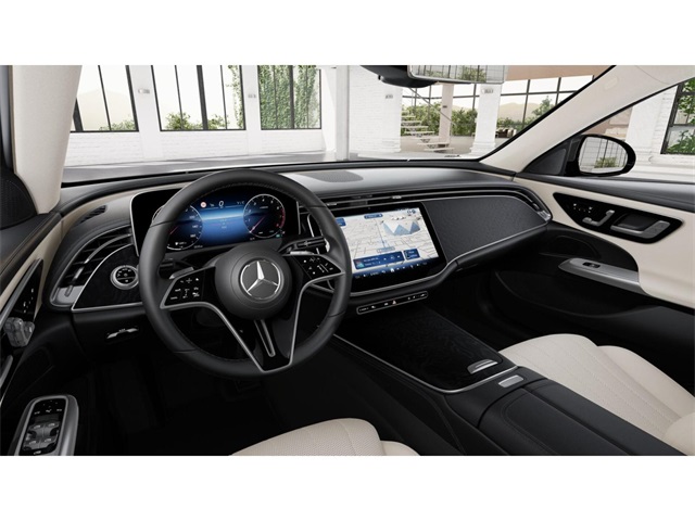 2025 Mercedes Benz E 350 4MATIC photo 3