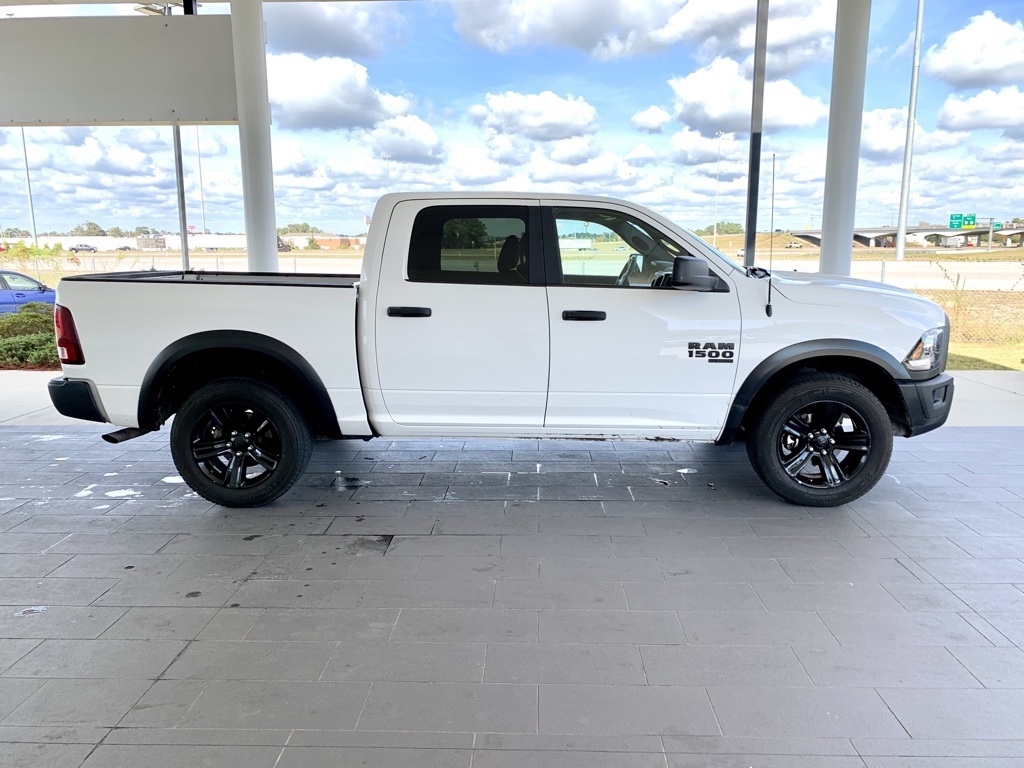 2024 Ram 1500 Classic Warlock photo 4