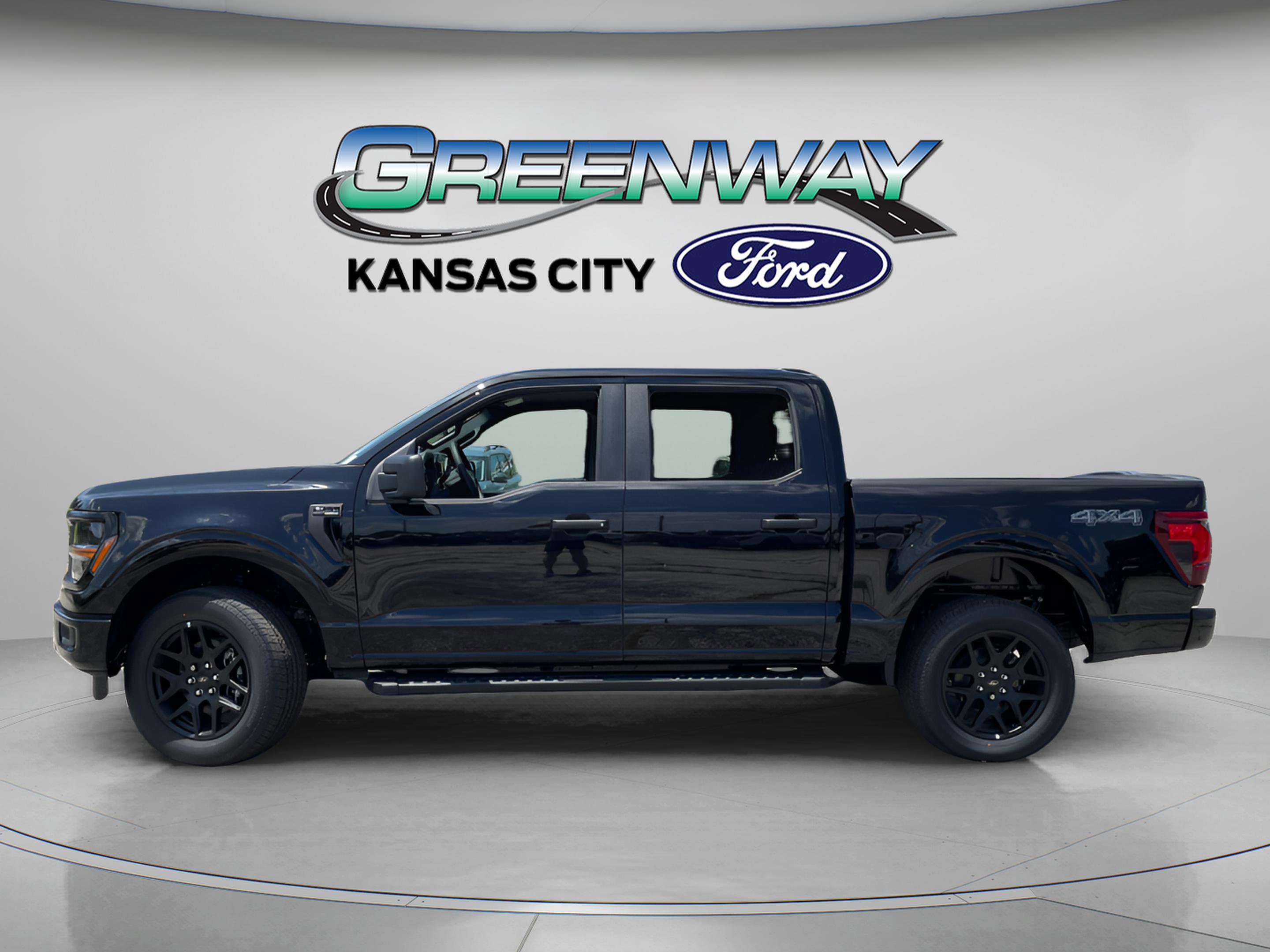 2025 Ford F-150 STX photo 4