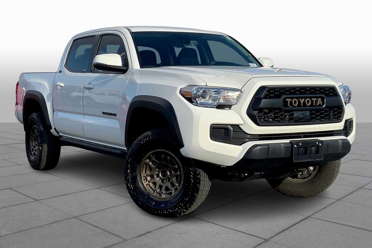 2023 Toyota Tacoma Trail Edition photo 2