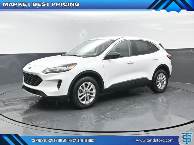 2022 Ford Escape SE's photo