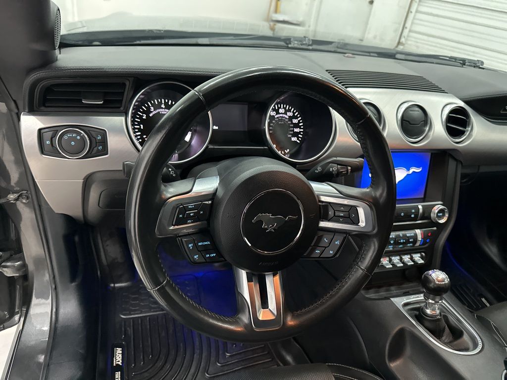 2020 Ford Mustang GT Premium photo 9