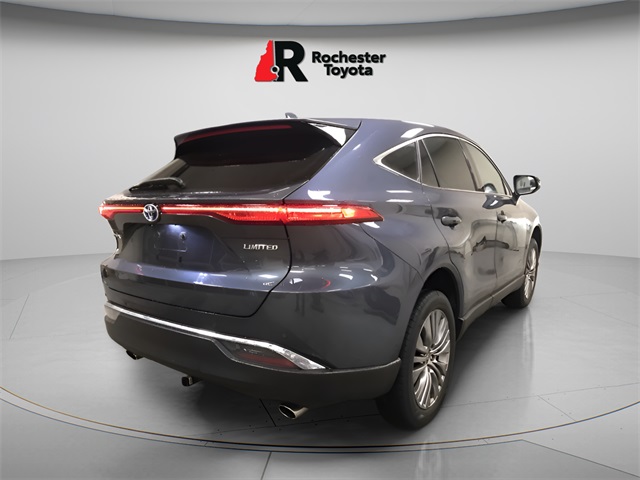 2023 Toyota Venza Limited photo 3