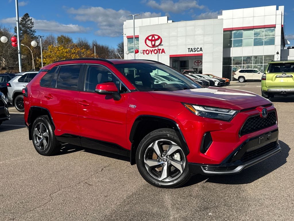 2022 Toyota RAV4 SE