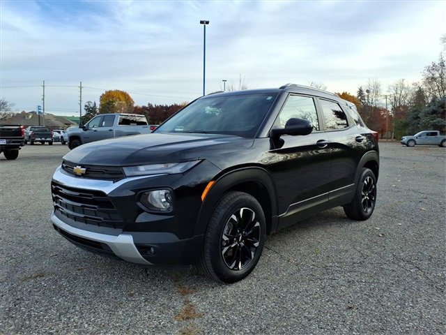 2023 Chevrolet Trailblazer LT photo 3