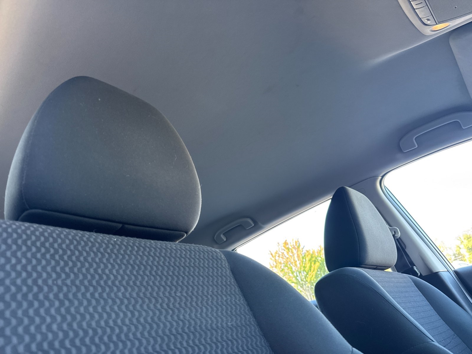 2022 Nissan Rogue Sport S photo 16