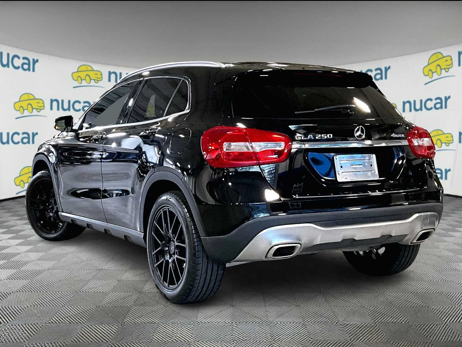 2019 Mercedes Benz GLA 250 4MATIC photo 4