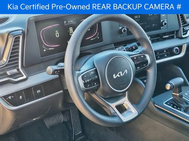 2023 Kia Sportage LX photo 2