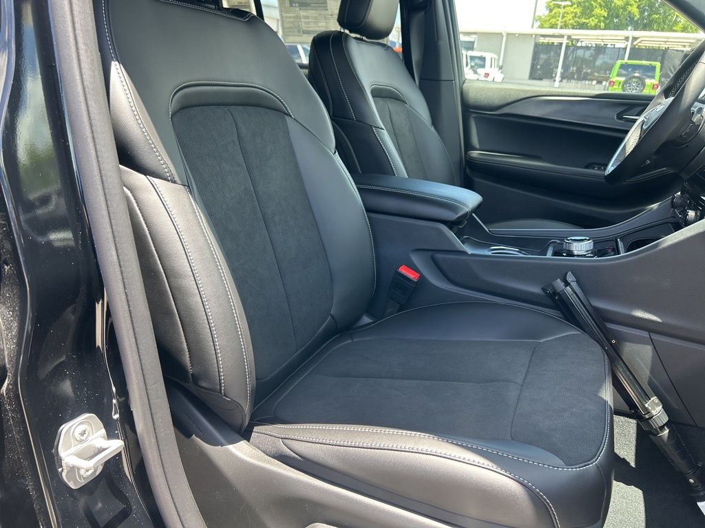 2025 Jeep Grand Cherokee Altitude X photo 21