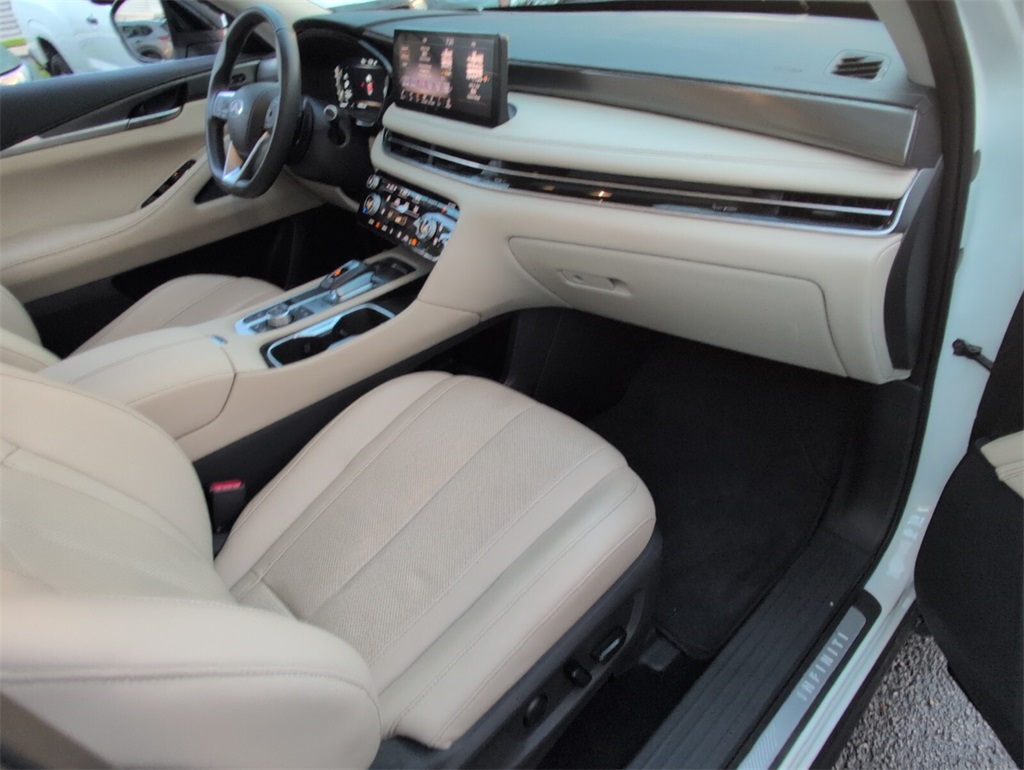 2024 Infiniti QX60 Luxe photo 16