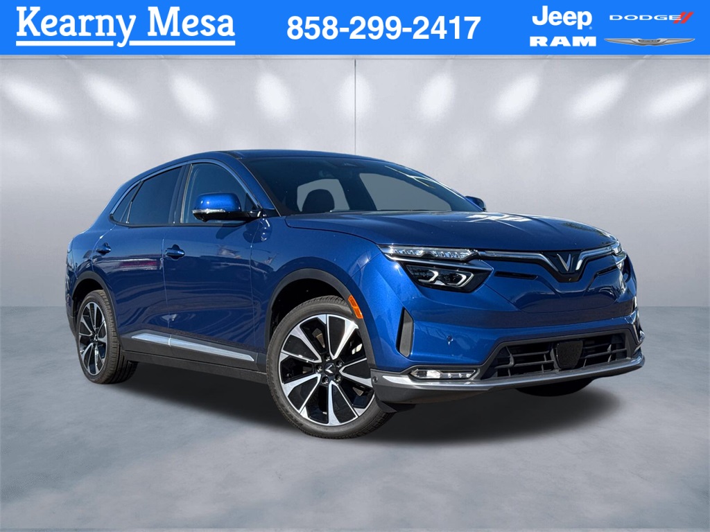 2025 VinFast VF 8 Plus's photo