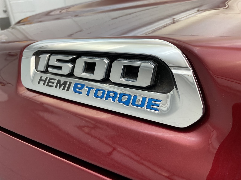 2024 Ram 1500 Big Horn Lone Star photo 9