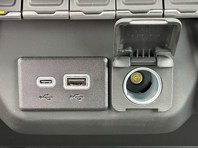 2025 Chevrolet Silverado 1500 Custom photo 21