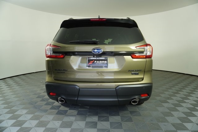 2025 Subaru Ascent Onyx Edition Touring photo 4