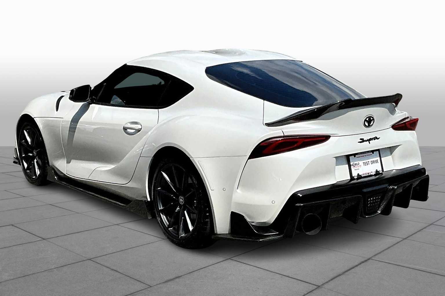 2023 Toyota Supra 3.0 Premium photo 9