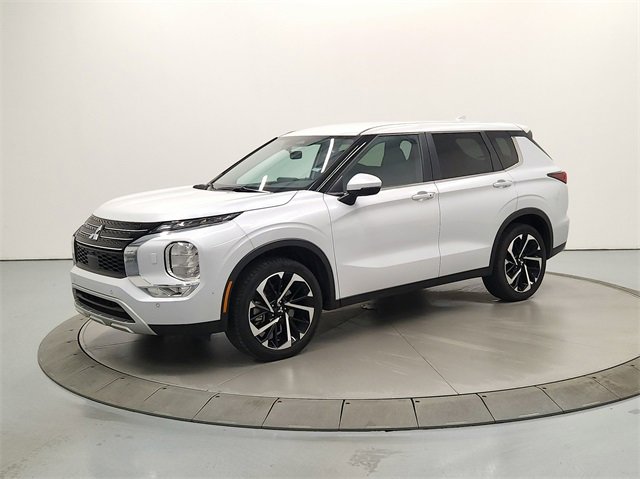 2024 Mitsubishi Outlander SE Ralliart photo 3