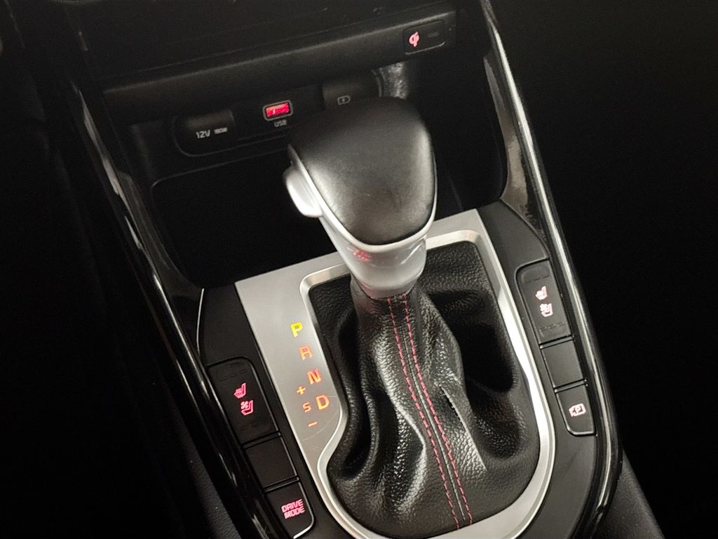 2023 Kia Forte GT photo 17