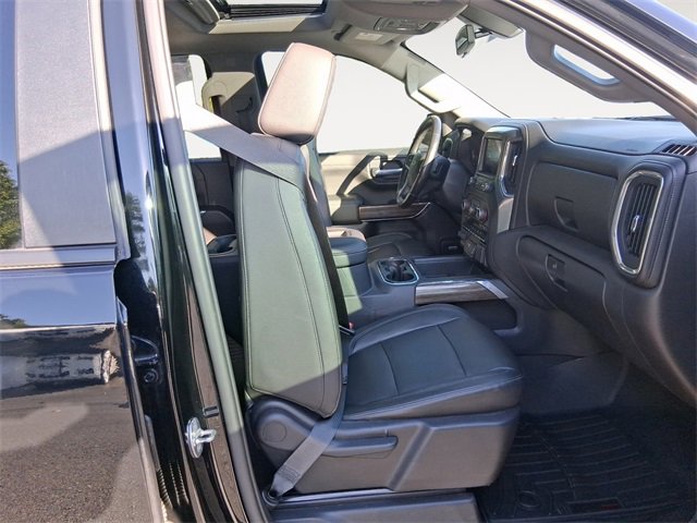 2020 Chevrolet Silverado 1500 RST photo 15