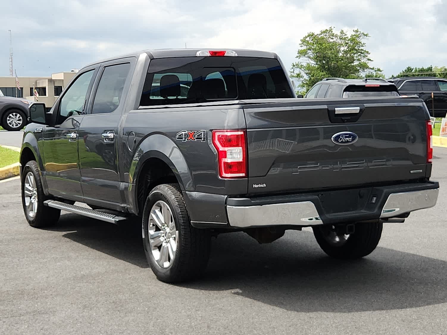 2019 Ford F-150 XLT photo 4