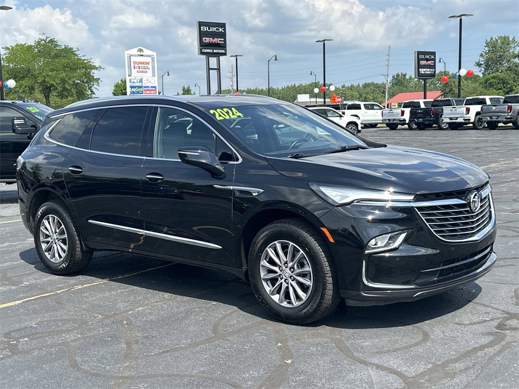 2024 Buick Enclave Premium photo 2