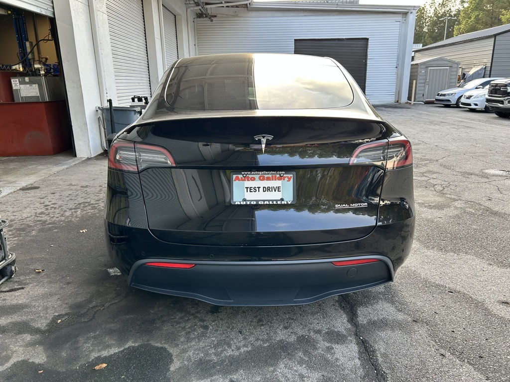 2022 Tesla Model Y Performance photo 3