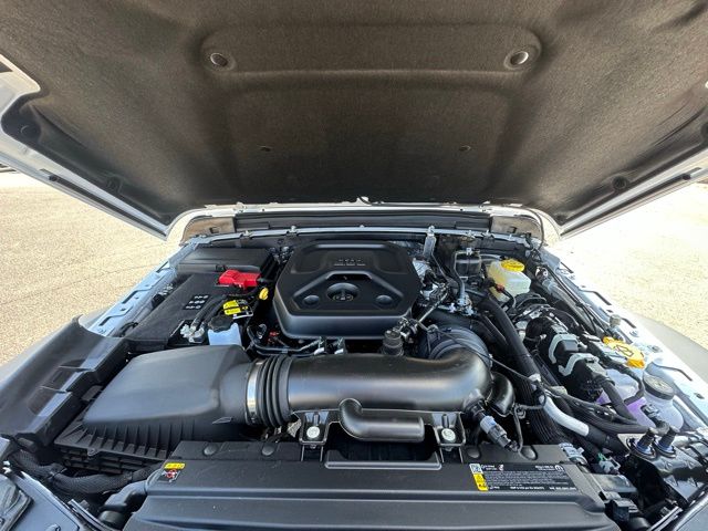 2025 Jeep Wrangler Sport photo 14