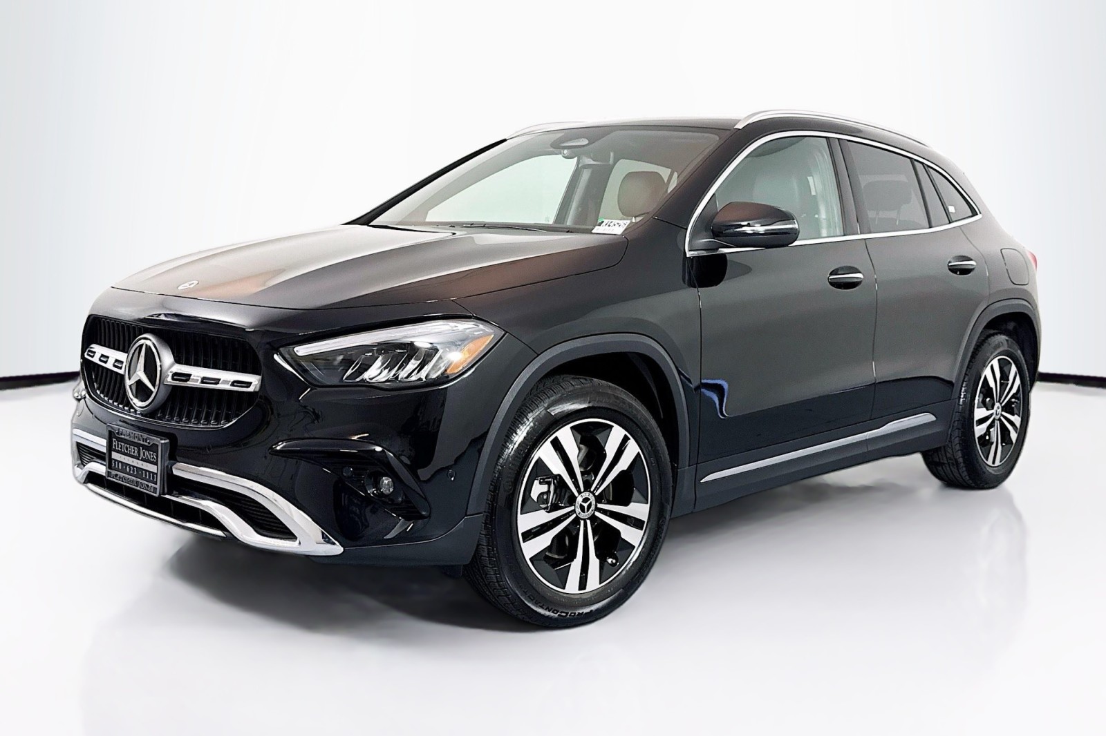Next-to-New 2025 GLA 250 4MATIC® SUV